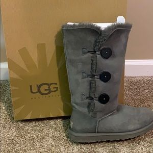 UGG Bailey Button boots